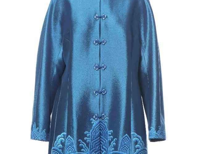 藏在图片里的优雅，这样看真丝中式女装才不花冤枉钱！