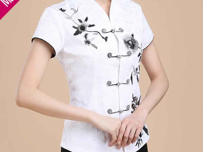 寻一抹东方韵，夏日衣橱里的清凉诗意：你的新中式绣花夏装穿搭指南