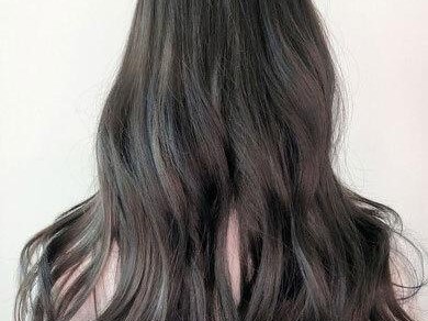 雾蓝色对啥肤色最友善黄皮白皮都能穿出高级感