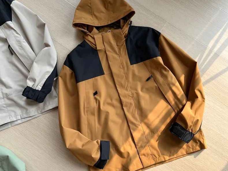 冲锋衣穿着季节全攻略让你一年四季都舒坦