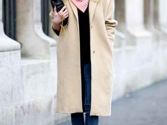 大衣配什么包包？这份口诀和潮流指南让你从年头美到年尾