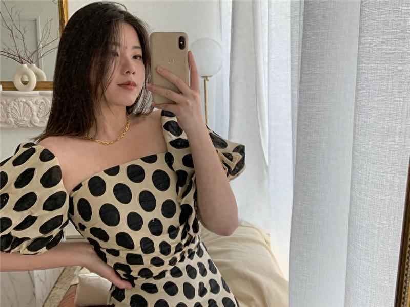 矮胖女生夏季穿搭秘籍：130斤博主教你轻松显瘦