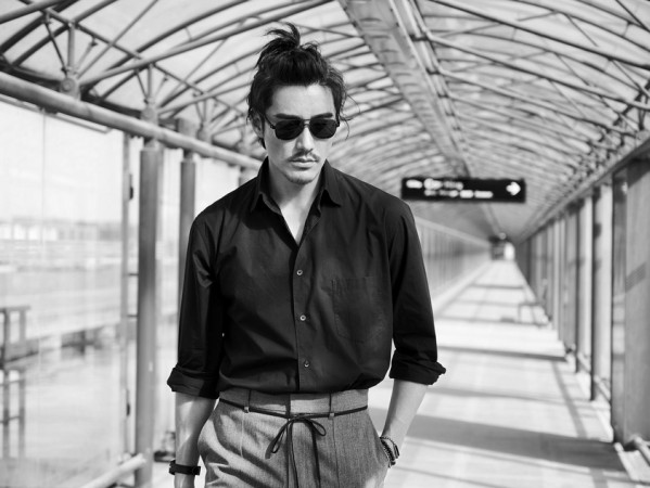 黑色衬衫配啥鞋才不显闷？这份闭眼抄的搭配指南快收好