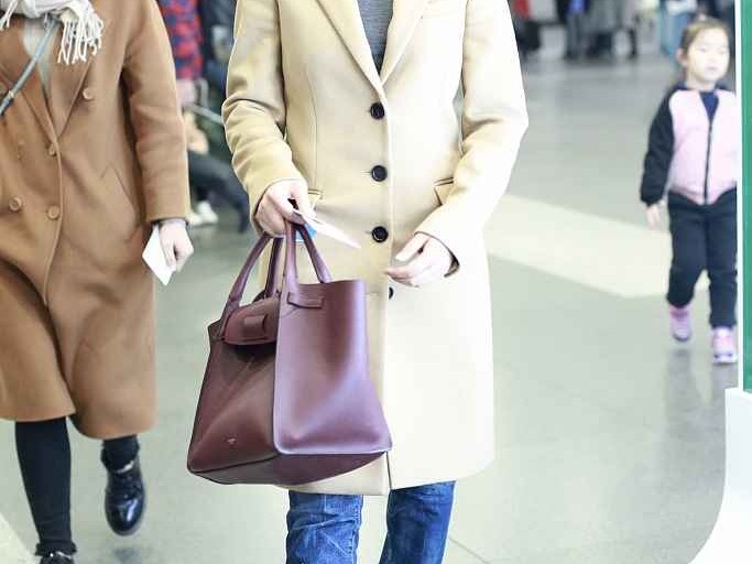 大衣配帽子全攻略 让你从头顶开始时髦