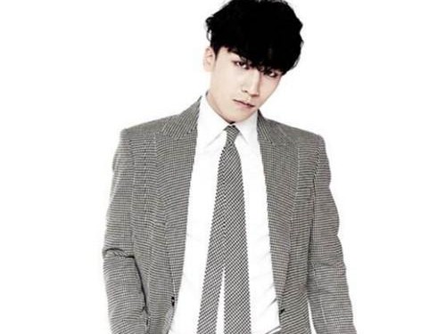 结婚西装颜色挑花眼 这篇攻略让你不再头疼